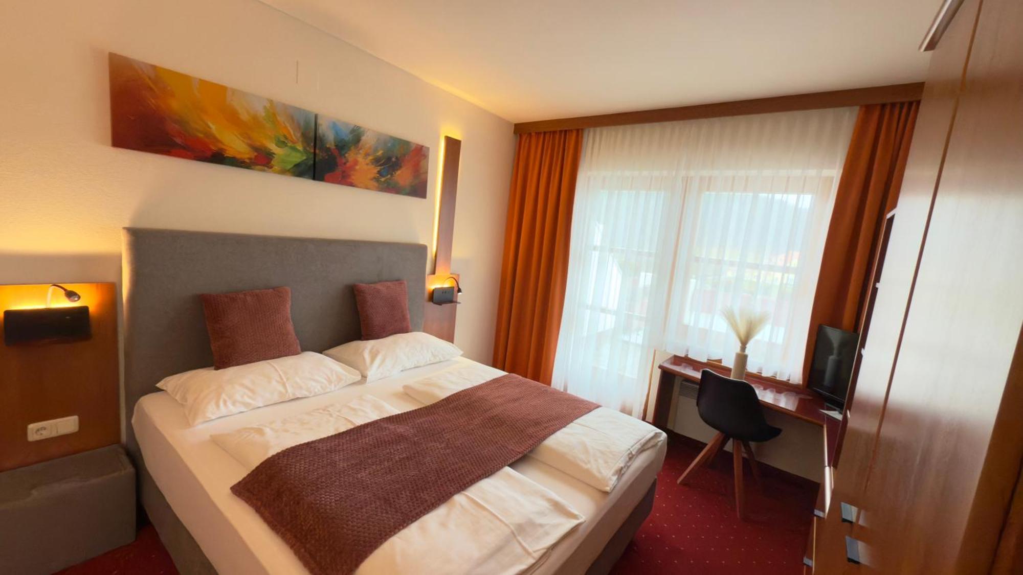 Vitalhotel Krainz Лойперсдорф бай Фюрстенфелд Екстериор снимка