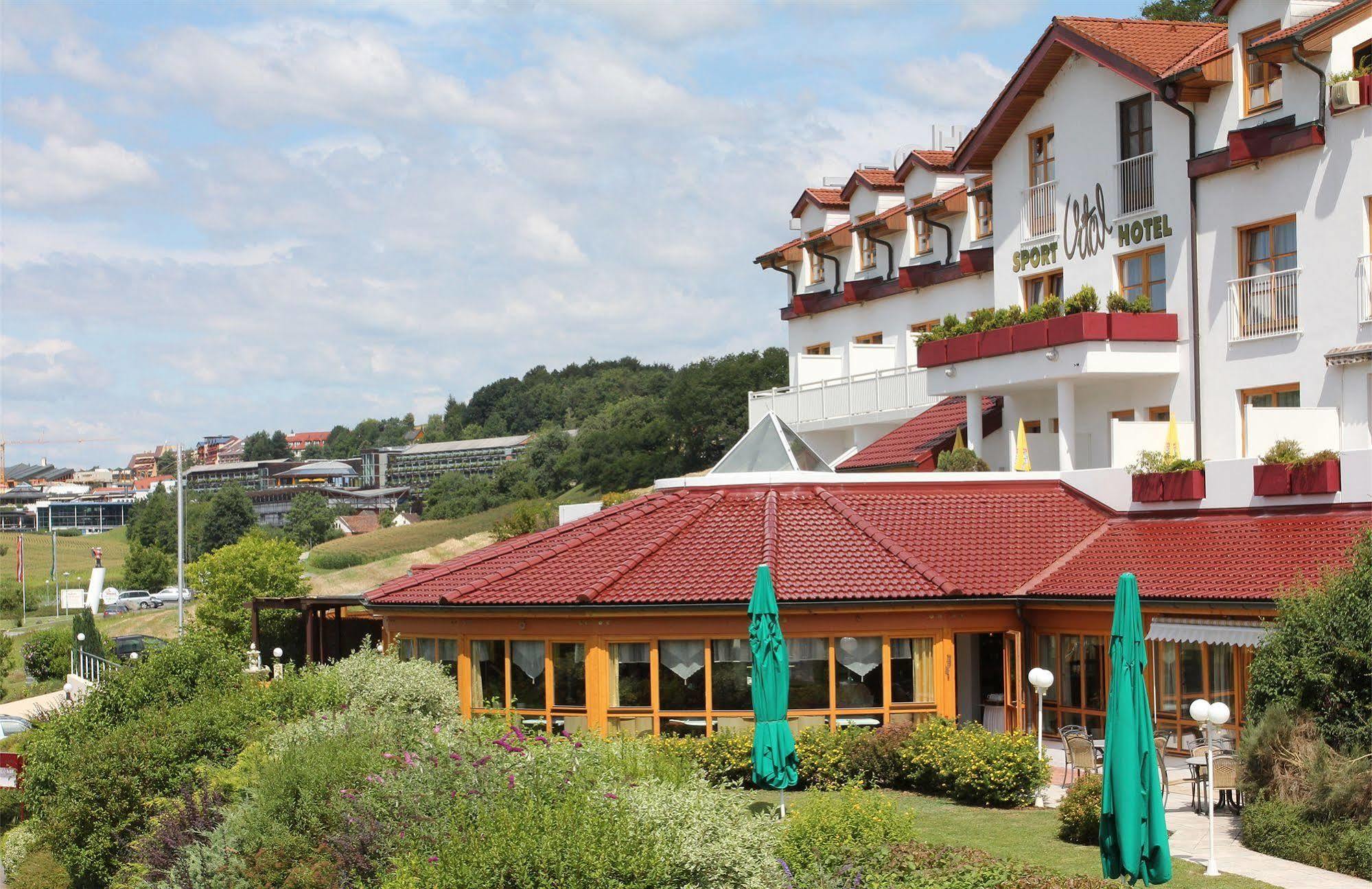 Vitalhotel Krainz Лойперсдорф бай Фюрстенфелд Екстериор снимка